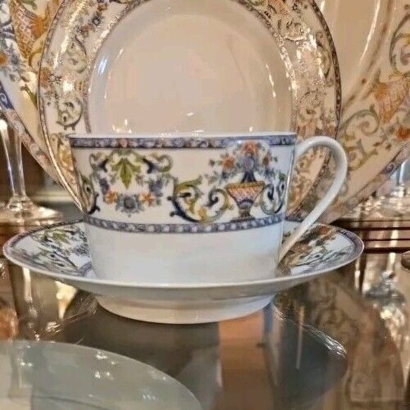 Royal Limoges Medicis Cup and Saucer Towle Presents - Picture 2 of 10